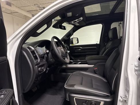 New 2026 RAM 1500 Laramie AWD/4WD image 21
