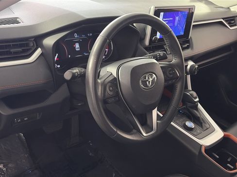 Used 2024 Toyota RAV4 Adventure AWD/4WD image 11