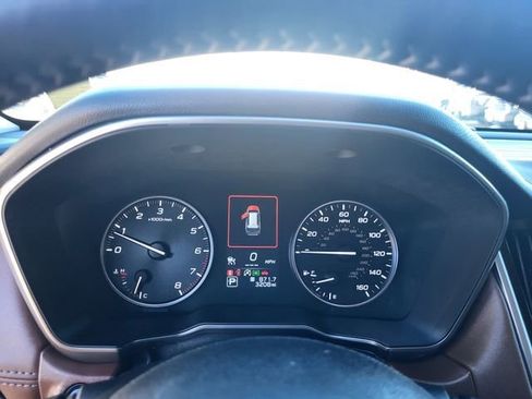 Used 2025 Subaru Outback Touring XT image 17