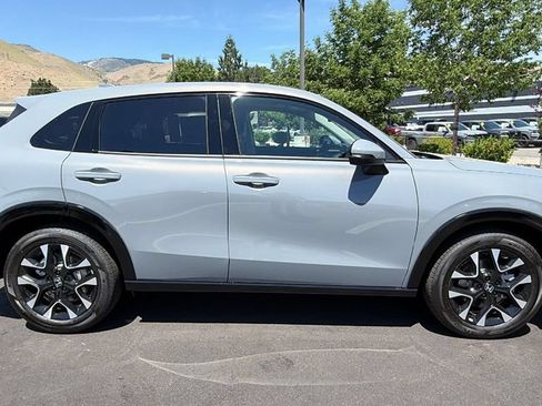 New 2027 Honda HR-V EX-L image 2