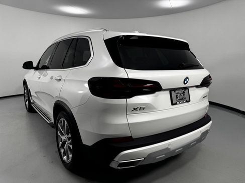 Used 2026 BMW X5 xDrive40i w/ Premium Package AWD/4WD image 5