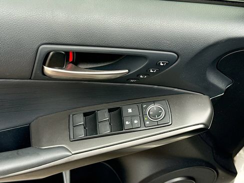 Used 2023 Lexus IS 350 F Sport w/ Memory Package RWD image 17