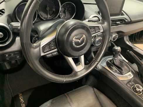 Used 2017 MAZDA MX-5 Miata Grand Touring image 16