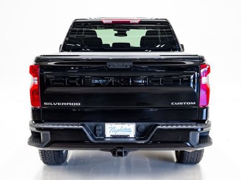 Used 2025 Chevrolet Silverado 1500 Custom w/ LPO, Dark Essentials Package AWD/4WD image 29