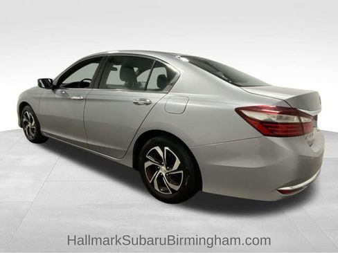 Used 2016 Honda Accord LX image 4