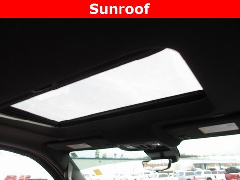 Used 2024 Chevrolet Silverado 3500 High Country w/ High Country Premium Package image 16