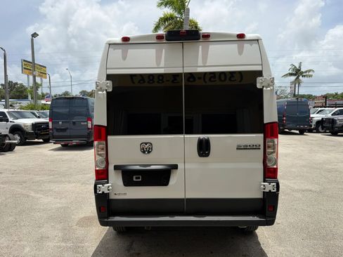 Used 2023 RAM ProMaster 3500 FWD image 4