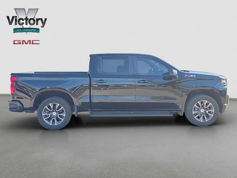 Used 2019 Chevrolet Silverado 1500 RST image 18