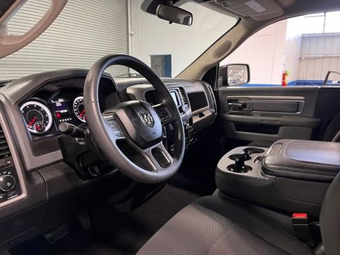 Used 2019 RAM 1500 Express w/ Express Value Package RWD image 14