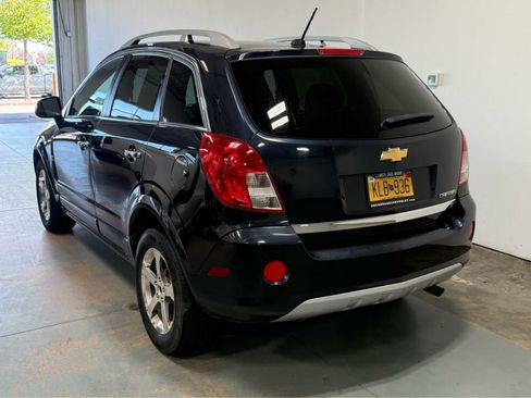 Used 2014 Chevrolet Captiva Sport LT w/ Convenience Package FWD image 3