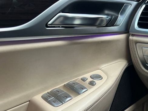 Used 2016 BMW 740i image 61