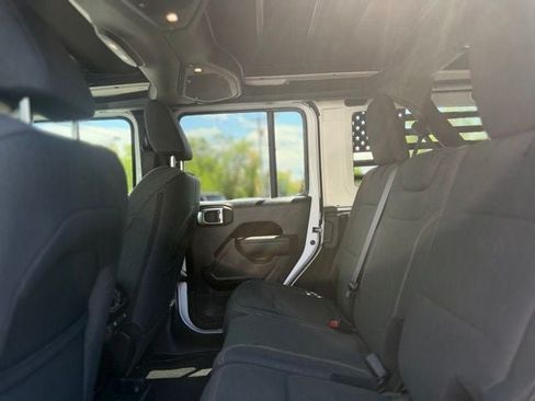 Used 2025 Jeep Wrangler Unlimited Sport AWD/4WD image 22