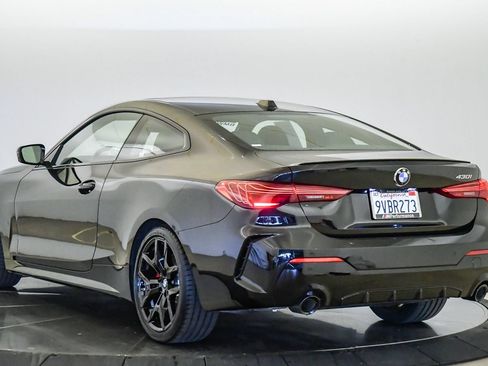 Used 2026 BMW 430i Coupe w/ M Sport Package RWD image 2