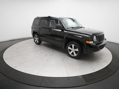 Used 2016 Jeep Patriot High Altitude image 13