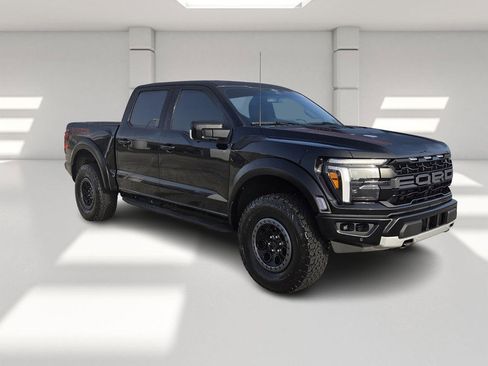 Used 2025 Ford F150 Raptor image 7