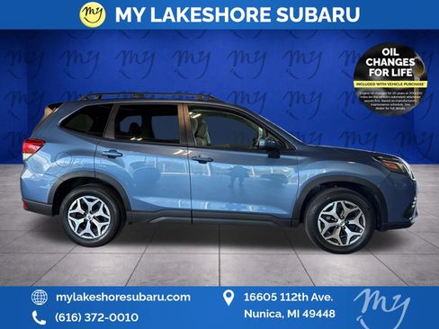 Certified 2024 Subaru Forester Premium AWD/4WD image 11