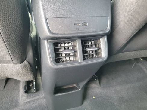 Used 2025 Chevrolet Equinox LT w/ Safety and Technology Package FWD image 22