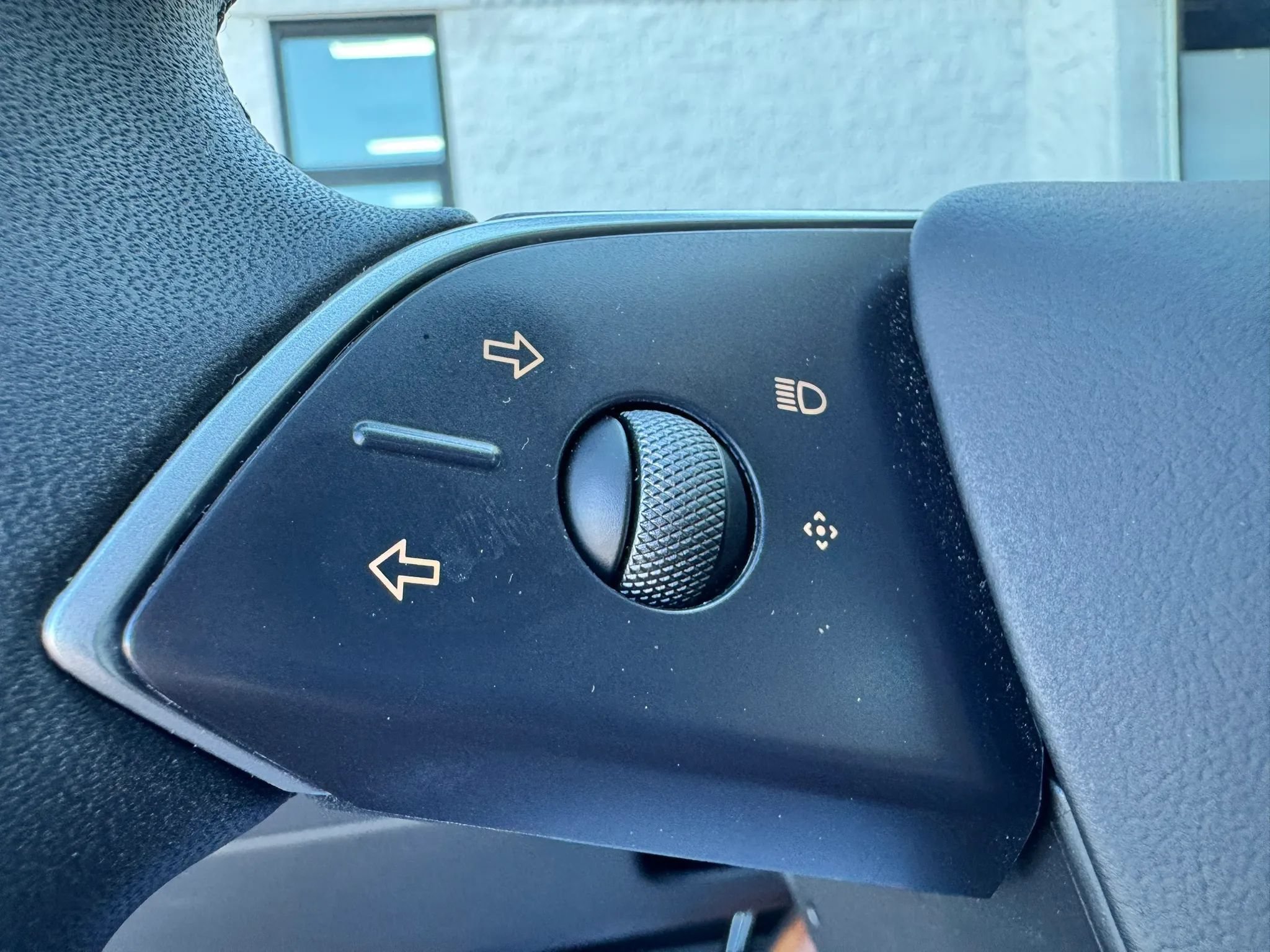Used 2024 Tesla Model 3 Standard Range RWD image 23