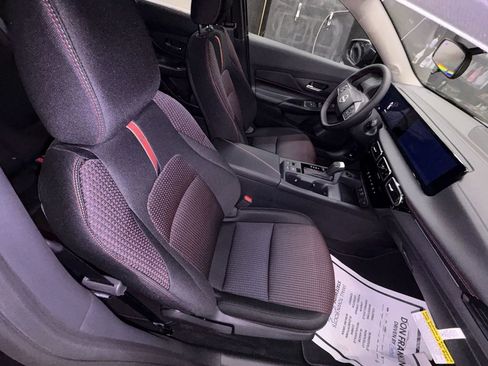 New 2026 Nissan Sentra SR w/ Floor Mat Package FWD image 24