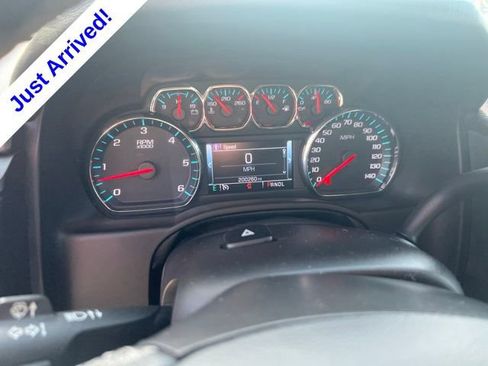 Used 2018 Chevrolet Tahoe Premier RWD image 14