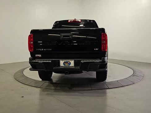 Used 2022 Chevrolet Colorado W/T w/ Custom Special Edition AWD/4WD image 4