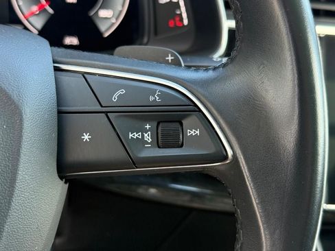 Used 2021 Audi Q7 3.0T Premium AWD/4WD image 18