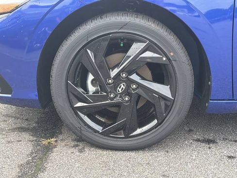 New 2026 Hyundai Elantra SEL Sport Premium FWD image 13
