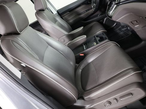 Used 2023 Honda Odyssey Elite image 40