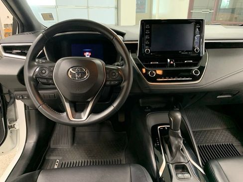Used 2020 Toyota Corolla XSE FWD image 13