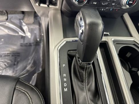 Used 2020 Ford F150 Lariat w/ Equipment Group 502A Luxury AWD/4WD image 18