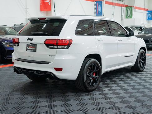 Used 2019 Jeep Grand Cherokee SRT AWD/4WD image 8