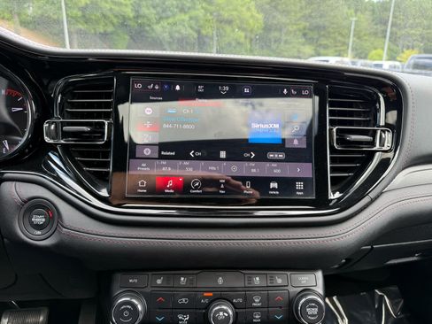 Used 2022 Dodge Durango R/T AWD/4WD image 18