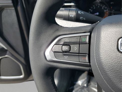 Used 2024 Jeep Compass Latitude image 31