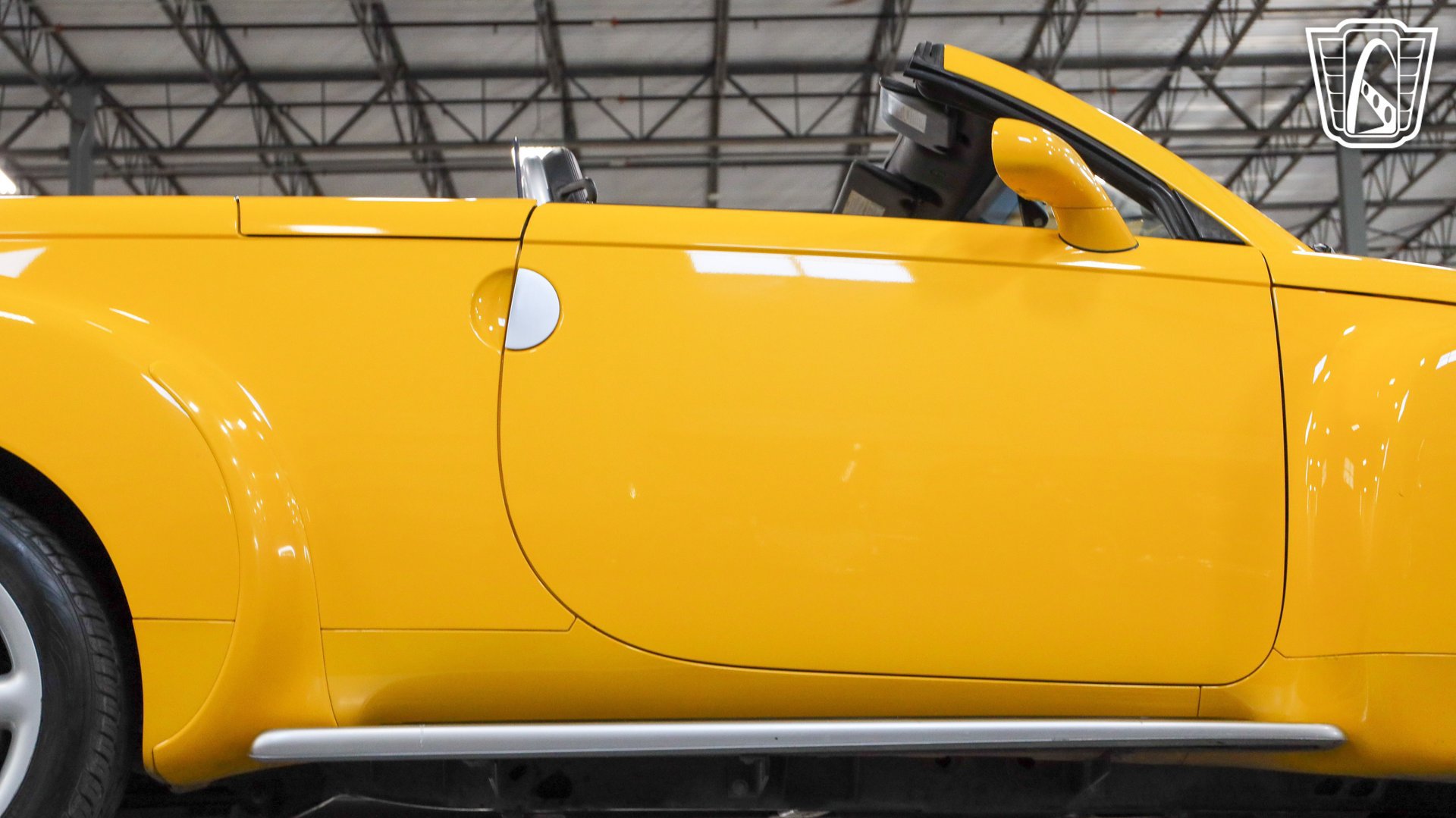 Used 2004 Chevrolet SSR w/ Preferred Equipment Group RWD image 36