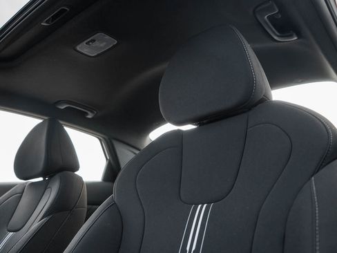 New 2026 Hyundai Elantra SEL Sport Premium FWD image 17