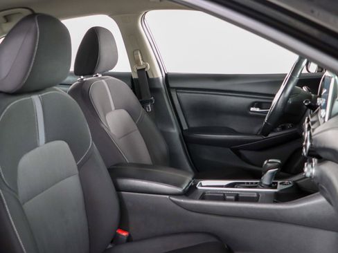 Used 2022 Nissan Sentra SV w/ All-Weather Package FWD image 26