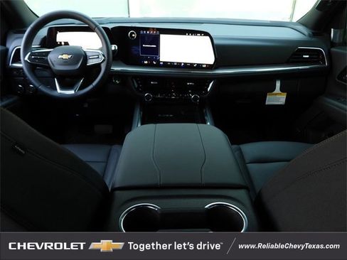 New 2026 Chevrolet Suburban LT w/ Comfort Package image 10