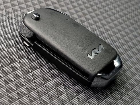 Used 2023 Kia Soul LX image 32