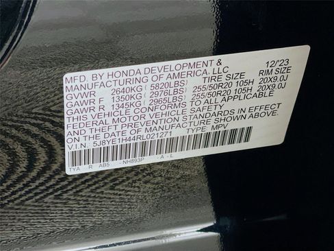 Used 2024 Acura MDX SH-AWD w/ Technology Package image 36
