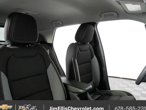 Used 2025 Chevrolet TrailBlazer LT image 20