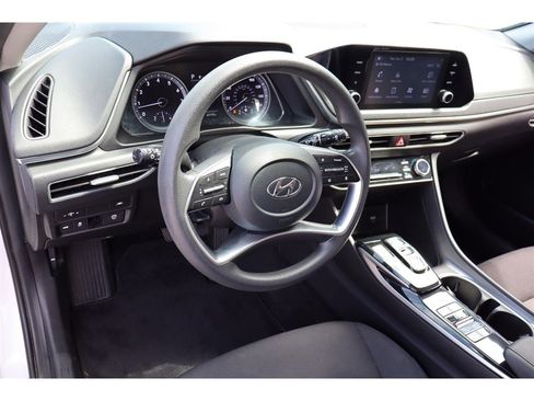 Used 2022 Hyundai Sonata SEL FWD image 18