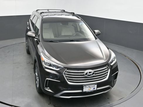 Used 2018 Hyundai Santa Fe SE image 31