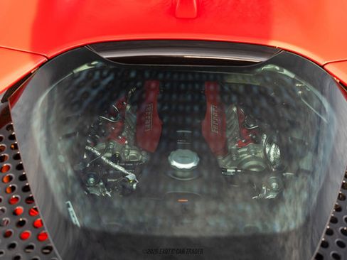 Used 2025 Ferrari SF90 Spider image 83