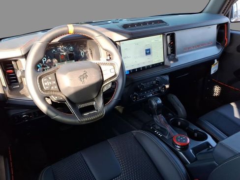 New 2025 Ford Bronco Raptor image 6
