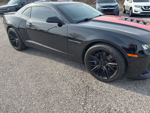 Used 2014 Chevrolet Camaro SS image 8