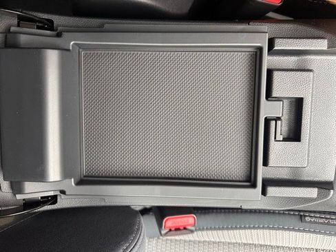 New 2025 Subaru Outback Premium image 22