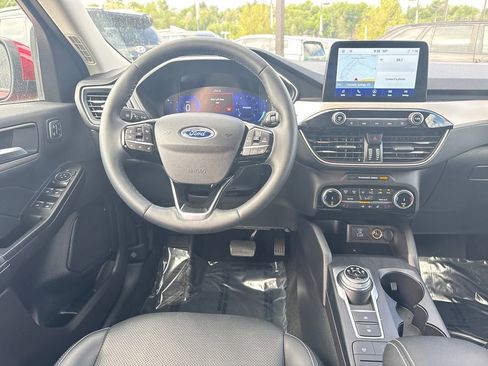 Used 2022 Ford Escape SEL w/ Technology Package AWD/4WD image 34