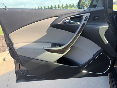Used 2014 Buick Verano Convenience FWD image 42