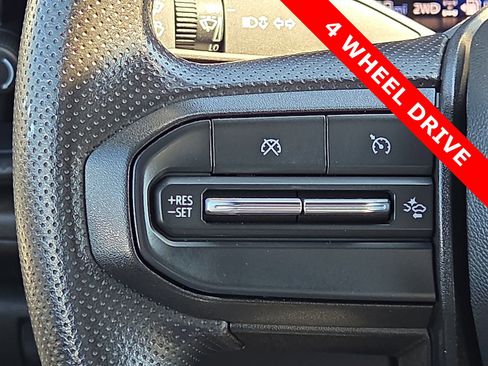 Used 2024 Chevrolet Colorado Trail Boss image 21