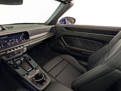 Certified 2025 Porsche 911 Targa 4 GTS image 22